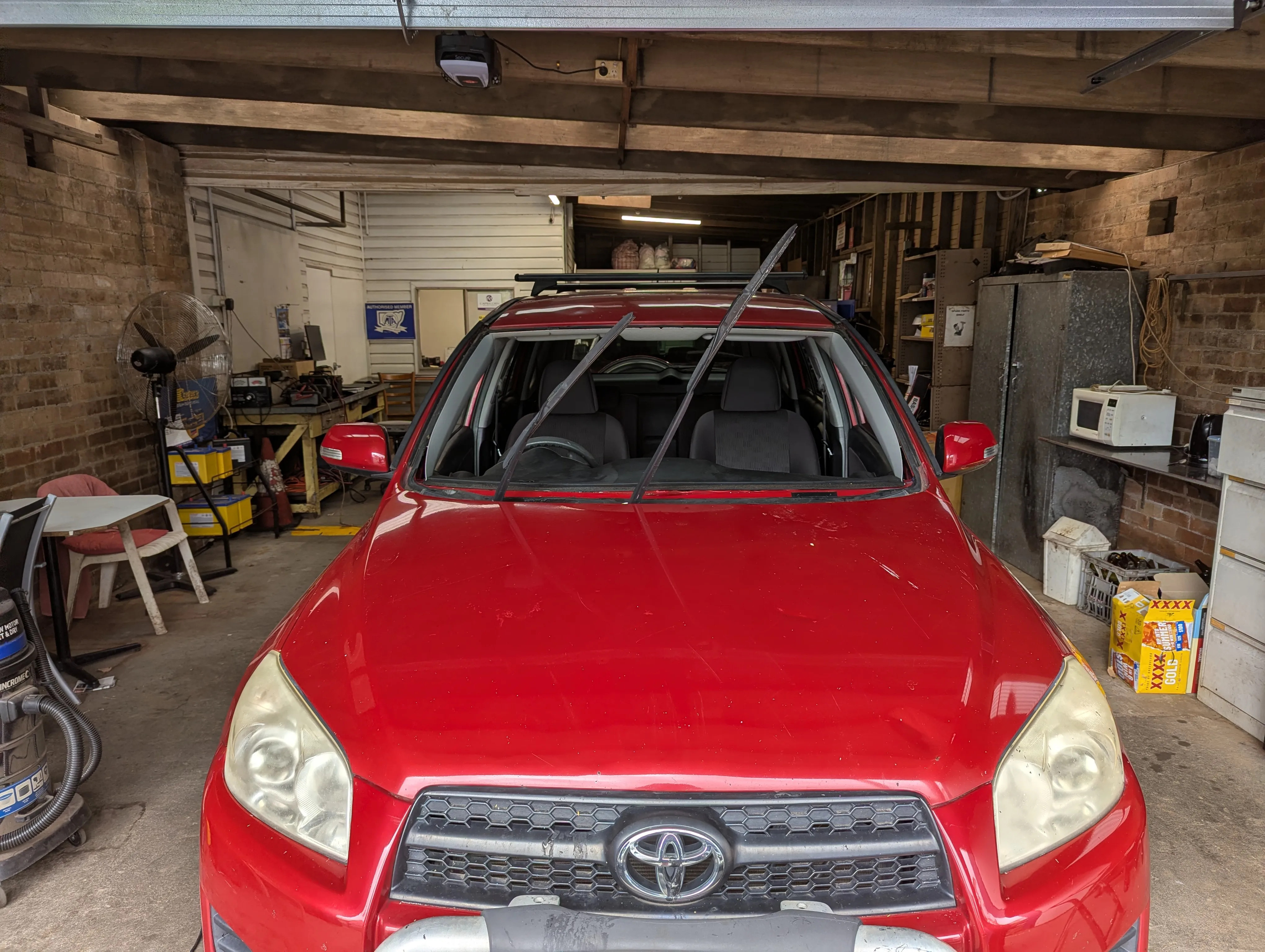 Toyota RAV4 hail damage windscreen replacement